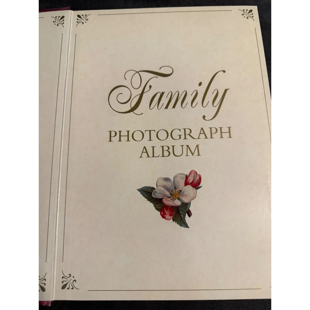 Robert Frederick‎ Family Photograph Album Vintage Floral Die Cut Frames 1999